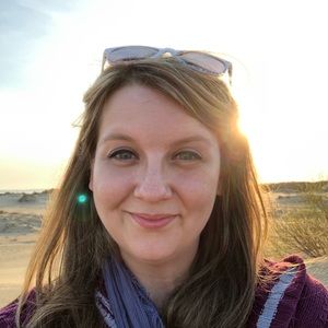 Meet your Posher, April